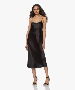 Vince Crush Satijnen Slip Dress - Zwart -JAMES PERSE WINKEL 210322 3b0e7c56 b453 4a63 8aa7 31647f00700e