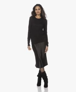 Vince Crush Satijnen Midi Rok - Zwart -JAMES PERSE WINKEL 211202 c3277165 8ce4 4aef a6b6 566add8fb675