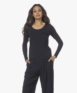 Lasalle Lyocell Jersey Longsleeve - Navy -JAMES PERSE WINKEL 220106 fd3d376e 3e59 4006 8e8f 0e6349cb5f01