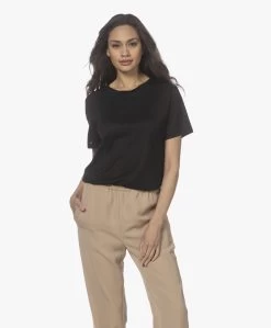By Malene Birger Aleah Lyocell T-Shirt - Zwart