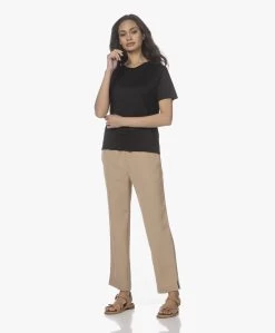 By Malene Birger Aleah Lyocell T-Shirt - Zwart -JAMES PERSE WINKEL 220211 ebfbdd5c 3a1a 419f 874d a278bb3be3c8