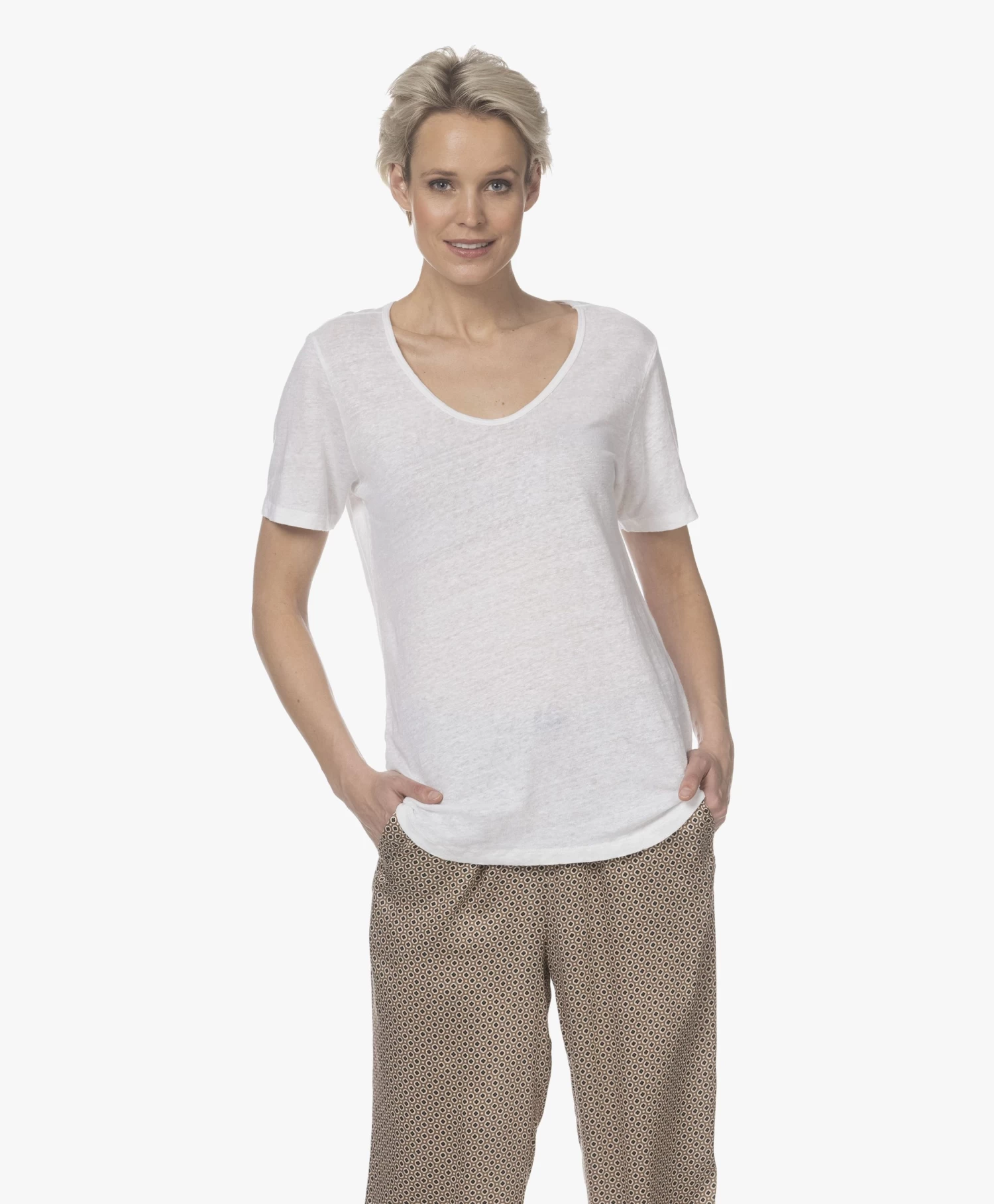 Neeve The Linen Scoopneck T-Shirt - Crispy White 5 Neeve The Linen Scoopneck T-Shirt - Crispy White - Afbeelding 3