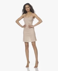 Hanro Ultralight Onderjurk - Beige 20 Hanro Ultralight Onderjurk - Beige -JAMES PERSE WINKEL 220224 694565f2 05fb 407b 99d8 05a34661458b