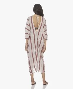 Su Paris Talia Voile Kaftan Met Jacquard Streepdessin - Burgundy 18 Su Paris Talia Voile Kaftan Met Jacquard Streepdessin - Burgundy -JAMES PERSE WINKEL 220407 cd44f684 a947 4e8b b62a afe88b79684d