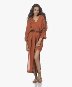 Su Paris Tao Viscose-Zijde Kaftan - Brick -JAMES PERSE WINKEL 220408 6a42f65e 0a71 47fb ab1e 2049bf84e0b7