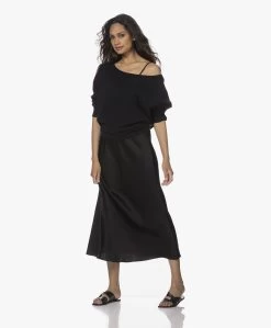 Resort Finest Satijnen Midi Slip Dress - Zwart -JAMES PERSE WINKEL 220517 357ce2ff 14d7 4f2f ab13 dd00c6c5f929