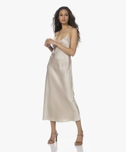 Resort Finest Satijnen Midi Slip Dress - Champagne