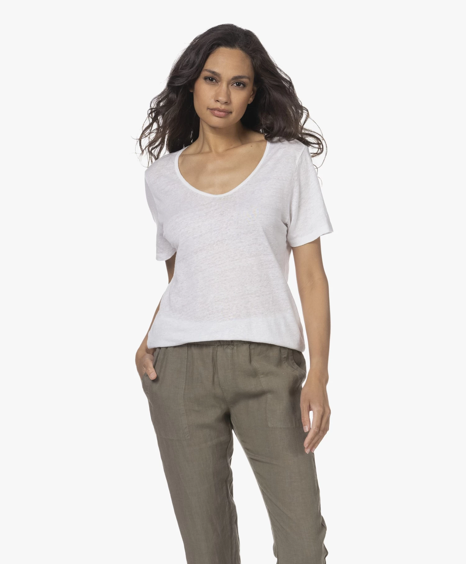 Neeve The Linen Scoopneck T-Shirt - Crispy White 3 Neeve The Linen Scoopneck T-Shirt - Crispy White