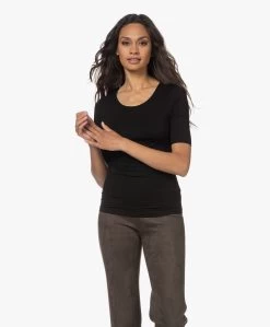 Majestic Filatures Superwashed T-Shirt Met Halflange Mouwen - Zwart -JAMES PERSE WINKEL 220802 99ba5a10 aad1 4a99 abd2 2cba5b953405