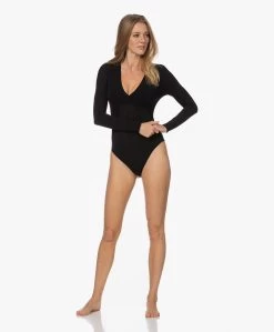 Wolford The V-Neck Body - Zwart 20 Wolford The V-Neck Body - Zwart -JAMES PERSE WINKEL 221012 542711e8 d612 4a7f abcd f2041434147b