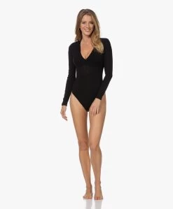 Wolford The V-Neck Body - Zwart 24 Wolford The V-Neck Body - Zwart -JAMES PERSE WINKEL 221012 dece27a9 a6d4 46be 9bb8 2d5310eab050