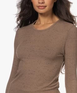 By Malene Birger Nimas Viscose Rib Longsleeve - Clay -JAMES PERSE WINKEL 221117 772fd613 7701 438c b4c8 45a60aea6e42