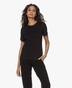 Resort Finest Katoen-Cashmere R-Hals T-Shirt - Zwart -JAMES PERSE WINKEL 221206 dab00334 4f3d 4f03 bd20 b3b73ed252b7