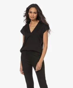 Frame Le Mid Rise V-Hals T-Shirt - Zwart -JAMES PERSE WINKEL 221207 3ac720d5 633f 47c2 8f16 74da5faa1090