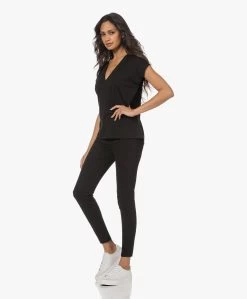 Frame Le Mid Rise V-Hals T-Shirt - Zwart -JAMES PERSE WINKEL 221207 3d5178b5 adef 4472 9231 9cc698748237