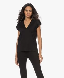 Frame Le Mid Rise V-Hals T-Shirt - Zwart -JAMES PERSE WINKEL 221207 85218b07 2522 47f6 9d0f a32ae822a682