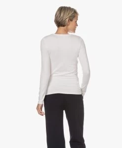 Majestic Filatures Ally Longsleeve Met Ronde Hals - Milk -JAMES PERSE WINKEL 230105 11a8ca48 2e69 472d 9845 de4c4854b327