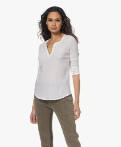 James Perse Katoenen Henley Longsleeve - Wit 25 James Perse Katoenen Henley Longsleeve - Wit -JAMES PERSE WINKEL 230118 2623dd9b 4d52 4243 8602 c4a0c133b41b