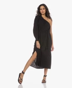 Xírena Aveline Mousseline One-Shoulder Midi Jurk - Zwart -JAMES PERSE WINKEL 230119 a9948e4c cb32 44ed 8d49 b95e8addd756