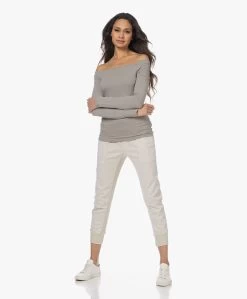 James Perse Fine Gauge Off-Shoulder Longsleeve - Concrete -JAMES PERSE WINKEL 230125 56a7b9f3 e652 44cf a6f5 7d98c4e17043