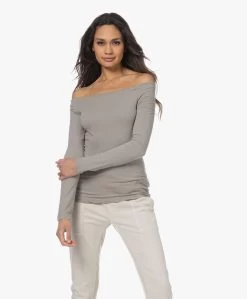 James Perse Fine Gauge Off-Shoulder Longsleeve - Concrete -JAMES PERSE WINKEL 230125 7e558778 2c05 4c35 9c80 793360ea2da3