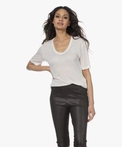 By Malene Birger Amaringa Lyocell En Linnen T-Shirt - Soft White -JAMES PERSE WINKEL 230308 0620e4c3 cc8d 4cdf 8866 5fe8faf66089