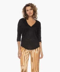 Neeve The Iris V-Hals T-Shirt Met Driekwart Mouwen - Zwart