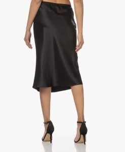 Joseph Isaak Zijden Satijnen Rok - Zwart 18 Joseph Isaak Zijden Satijnen Rok - Zwart -JAMES PERSE WINKEL 230314 27cf1034 b208 49bf 8df3 b3a1060866a6