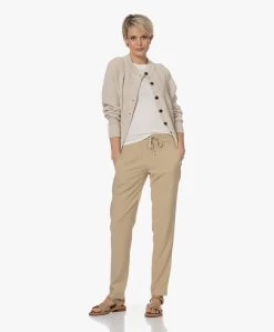 Resort Finest Katoen-Cashmere R-Hals T-Shirt - Ecru -JAMES PERSE WINKEL 230322 73c8c899 52d1 426f 9714 594c1f6dfb5b