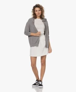 Resort Finest Katoen-Cashmere R-Hals T-Shirt - Ecru -JAMES PERSE WINKEL 230329 131e6558 ef31 42c0 b4c3 e35044057f66