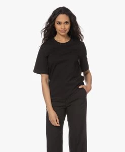 By Malene Birger Hedil Boxy Katoenen T-Shirt - Zwart -JAMES PERSE WINKEL 230404 1c73a83e d8d5 48a4 af66 730fabf6db85