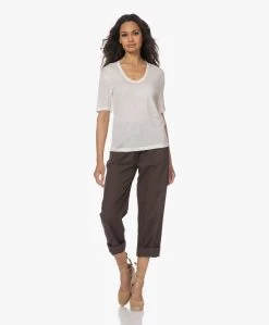 By Malene Birger Amaringa Lyocell En Linnen T-Shirt - Soft White -JAMES PERSE WINKEL 230504 987b51a0 f856 4e4f 9599 59ae4d607e13