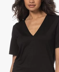 By Malene Birger Amika V-Hals Lyocell T-Shirt - Zwart -JAMES PERSE WINKEL 230516 c3d9dd4a 02d8 42a7 a4bd ca0165ec01fa