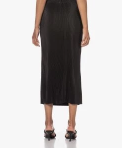 By Malene Birger Velmas Plissé Midi Rok - Zwart -JAMES PERSE WINKEL 230517 00d964f8 de2f 42af 983b 50e208c12bd1