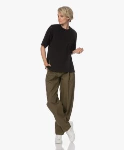 By Malene Birger Denami Biologisch Katoenen T-Shirt - Zwart -JAMES PERSE WINKEL 230523 d6f48769 1467 4fec 979f 8f13e805d1dc