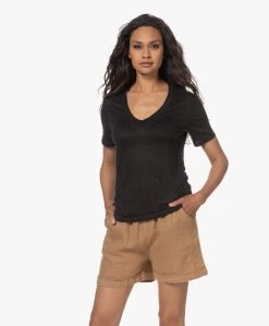 Resort Finest Linnen V-Hals Korte Mouwen T-Shirt - Zwart -JAMES PERSE WINKEL 230524 84ae2ff5 cb65 4476 8024 6bc3d900eb26