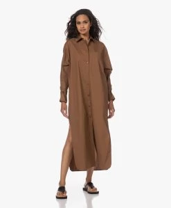 By Malene Birger Perros Poplin Maxi Blousejurk - Bison -JAMES PERSE WINKEL 230524 cda54c0f 5ff4 4e81 b96a 2face16d5525