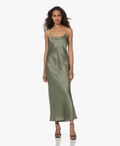 Anine Bing Chloe Zijden Slip Dress - Artichoke -JAMES PERSE WINKEL 230530 4103946d 47d6 4808 9449 743537200edd