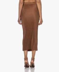 By Malene Birger Velmas Plissé Midi Rok - Dark Tan -JAMES PERSE WINKEL 230530 716cc7fc cdd0 4cc6 b5c0 41e04d9b6bbf
