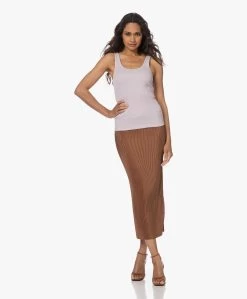 By Malene Birger Velmas Plissé Midi Rok - Dark Tan -JAMES PERSE WINKEL 230530 769d28c6 c4c7 4842 a44e 7670e64d950b