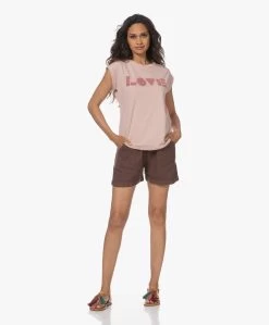 By-Bar Thelma Love Flock Print T-Shirt - Light Violet -JAMES PERSE WINKEL 230531 3d59389f e0c6 4166 bc5c 12dfd24df53f