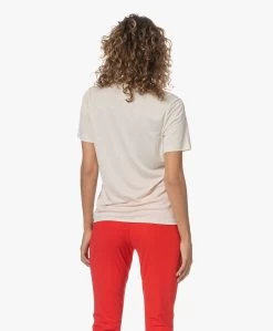 By Malene Birger Aleah Lyocell T-Shirt - Whisper White -JAMES PERSE WINKEL 230601 486f6d3c 2ecf 435b b278 b63934fbf652