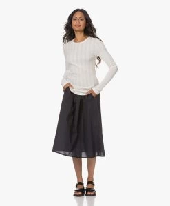 Gai+Lisva Petra Katoenen Poplin Midi Rok - Zwart -JAMES PERSE WINKEL 230606 f9f694f0 a8fc 4f47 85bc 4d77d89aa620