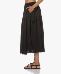 Enza Costa Cool Cotton Tiered Maxi Rok - Zwart 21 Enza Costa Cool Cotton Tiered Maxi Rok - Zwart -JAMES PERSE WINKEL 230613 e836e186 d32a 4df8 aabe 2ef8d754ab04
