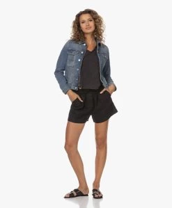 American Vintage Sonoma Cropped V-Hals T-Shirt - Vintage Black -JAMES PERSE WINKEL 230620 051325ff f16d 4019 b213 703876c5af61