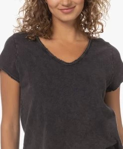 American Vintage Sonoma Cropped V-Hals T-Shirt - Vintage Black -JAMES PERSE WINKEL 230620 88ce54a6 e226 42dc b370 64cd86424e81