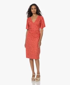 Plein Publique La Clarice Jersey Print Jurk - Bright Red 24 Plein Publique La Clarice Jersey Print Jurk - Bright Red -JAMES PERSE WINKEL 230622 04632029 ebde 41e0 b9f2 84566e3d599b