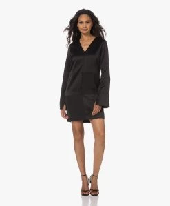 Róhe Satijnen Patchwork Jurk - Zwart -JAMES PERSE WINKEL 230629 b0450132 279e 4788 aace ca29ff6e293c