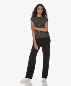 Closed Gestreept T-Shirt Met Kapmouwen - Zwart -JAMES PERSE WINKEL 230706 055451de 613c 4878 a24b f20e75ee0f09