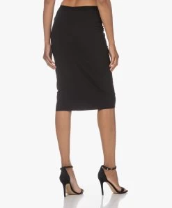 Japantky Nosi Jersey Kokerrok - Zwart 18 Japantky Nosi Jersey Kokerrok - Zwart -JAMES PERSE WINKEL 230706 ec22f4ee f532 4449 9015 05b820601d7b